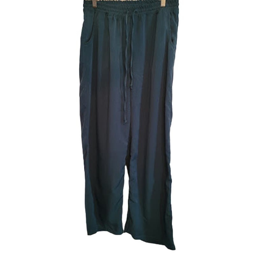 French Laundry - Polyester pants- Size large
